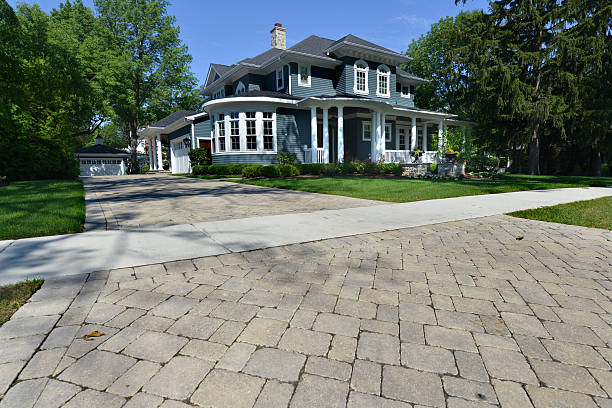  Edgemont Park, MI Driveway Pavers Pros